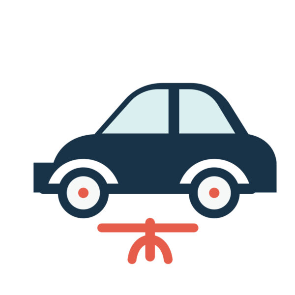 Логотип автосервиса с автомобилем и инструментом